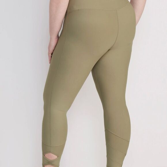 Old Navy High-Waisted PowerSoft 7/8 Cutout
Leggings Fir Green XXXL NWT IN PKG - Picture 4 of 7